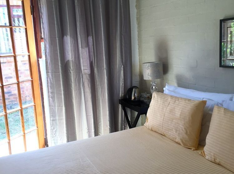 Pension One One Guest House 6