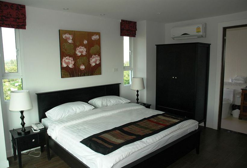 Hotel Jomtien Beach Penthouses 11