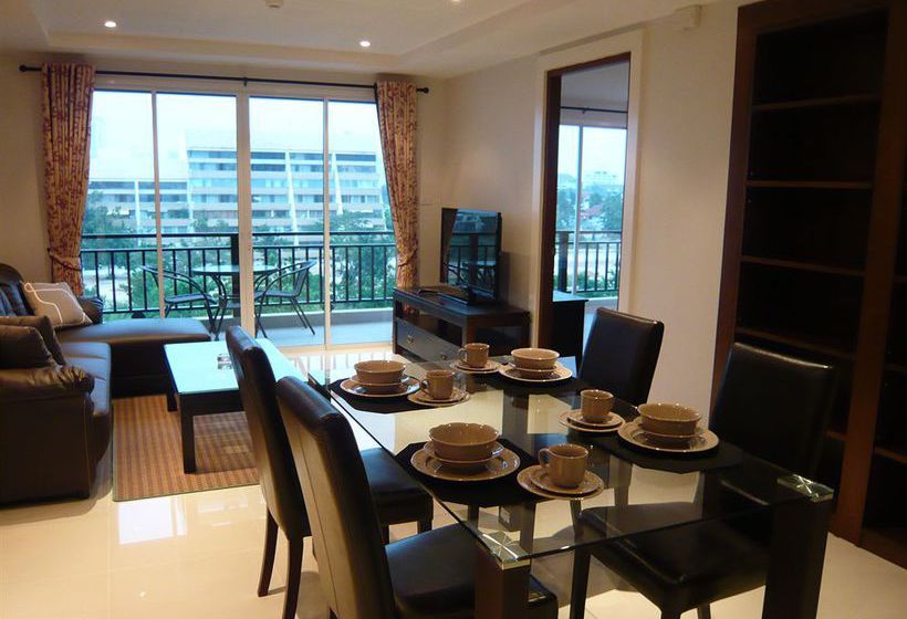 Hotel Jomtien Beach Penthouses 2
