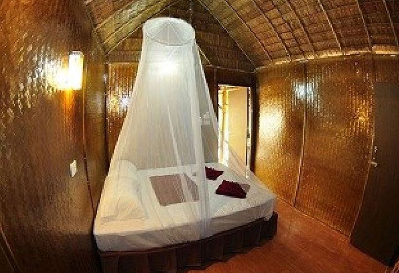 Phutawan Bamboo Resort 7