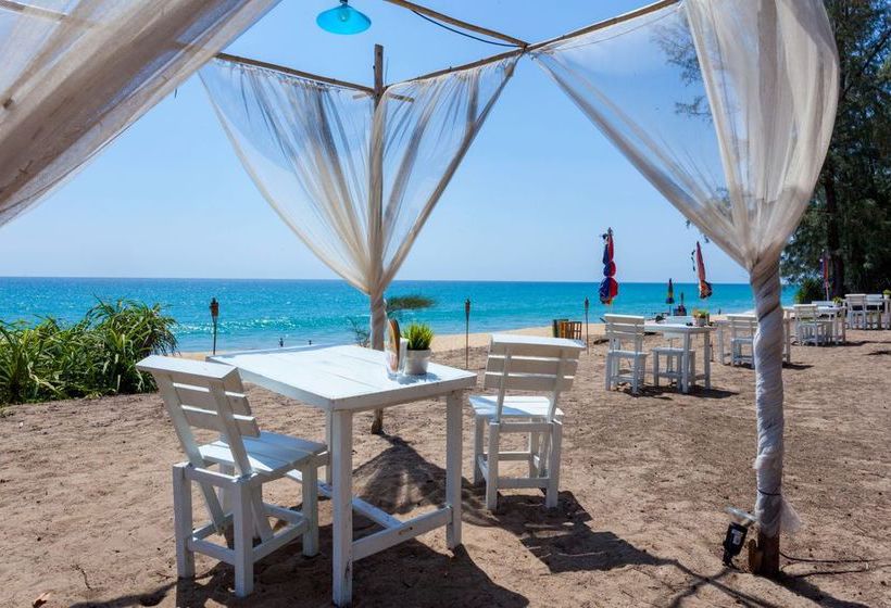 Micky Monkey Beach Hotel Phuket