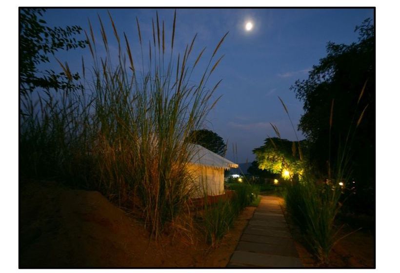 Hotel The Sher Garh Resort 7