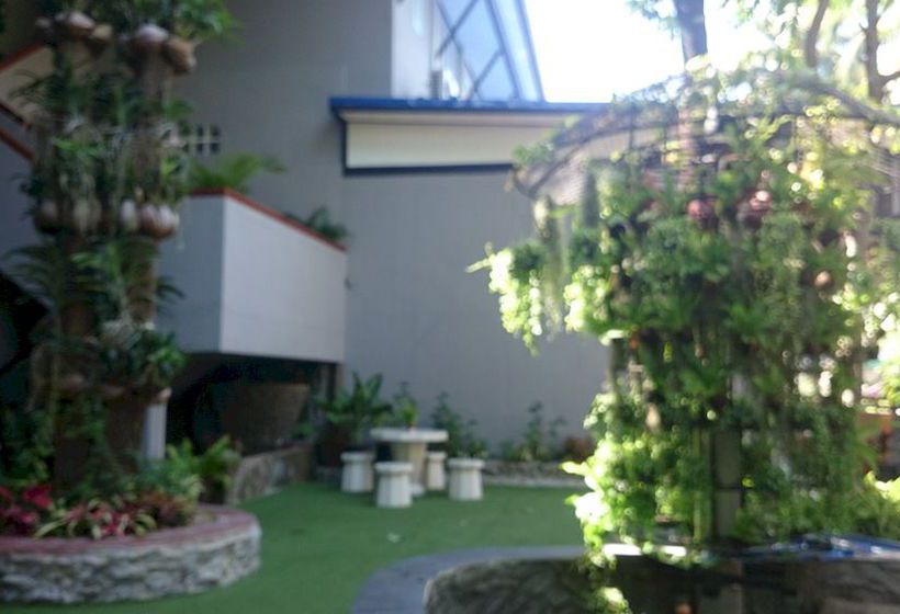 Hotel First And Frang 12