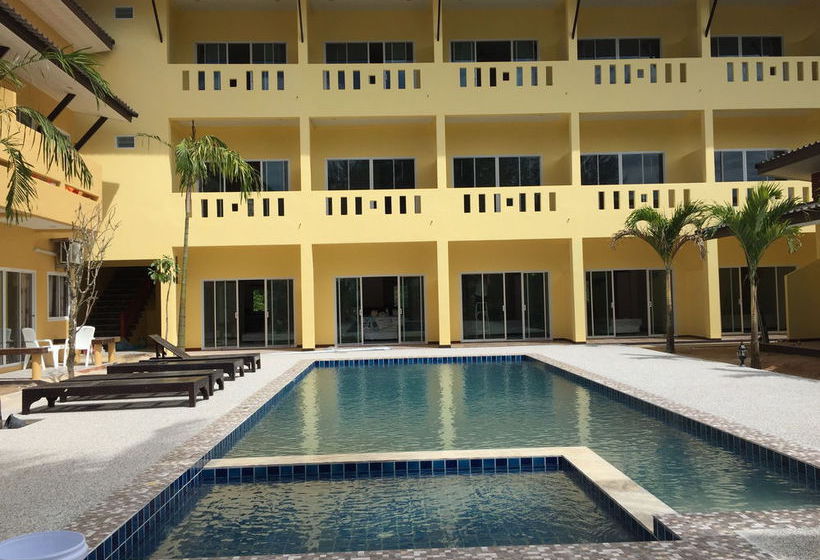 Hotel Summer House Resort 2 18