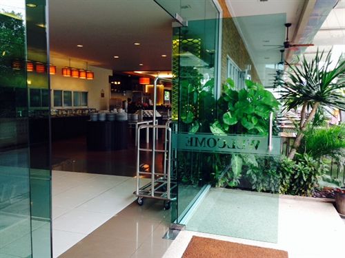 Hotel Curve Boutique Pattaya 6