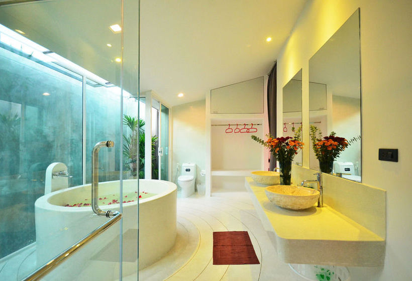 The Kiri Villas Resort 1