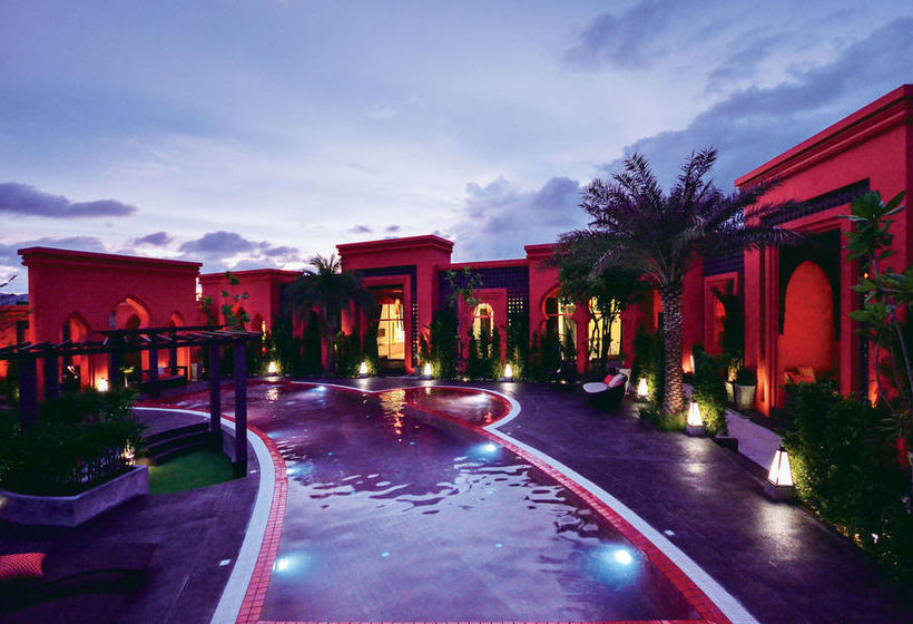 The Kiri Villas Resort 7