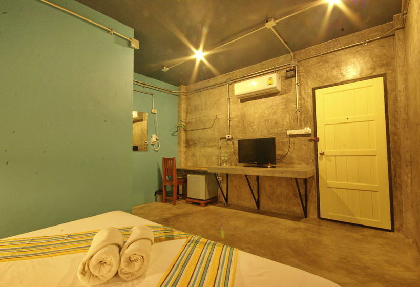 Hotel Seabox Khaolak Hostel 14
