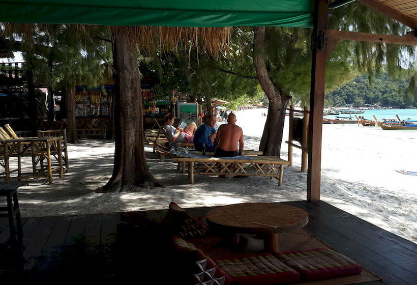 Pension Green View Beach Resort 12