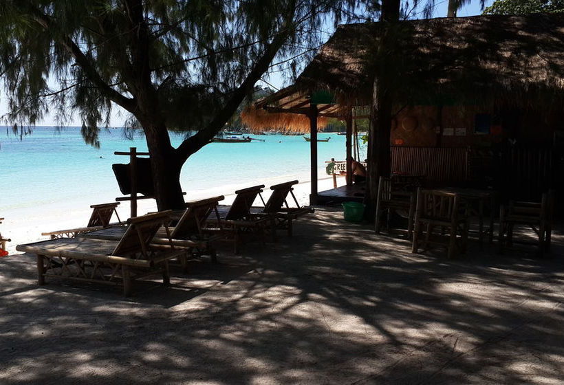 Pension Green View Beach Resort 18