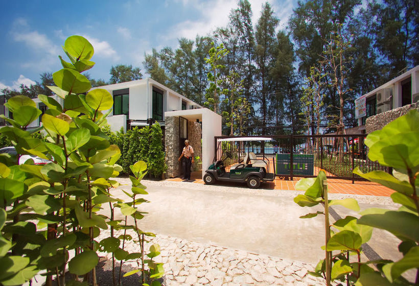 Resort The Title Condo By Tropiclook 4