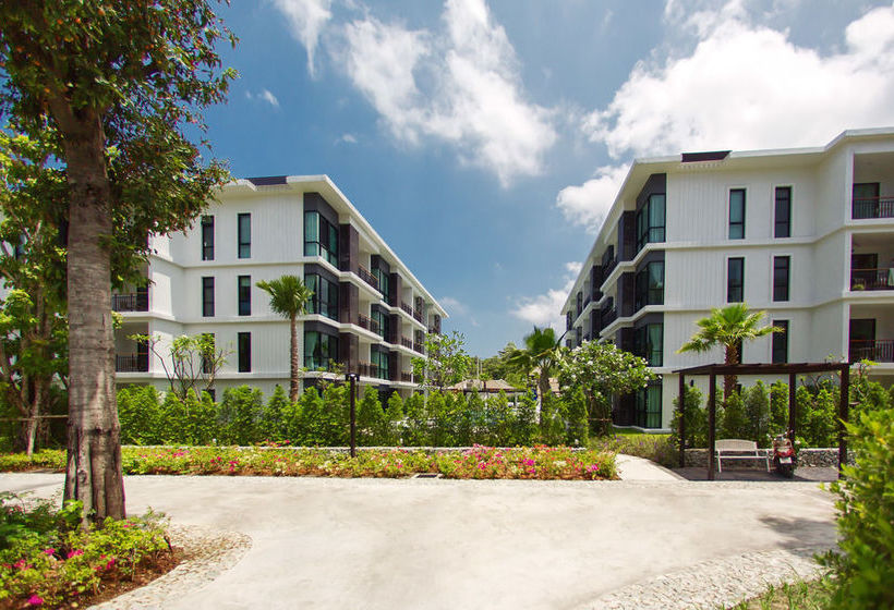 Resort The Title Condo By Tropiclook 9