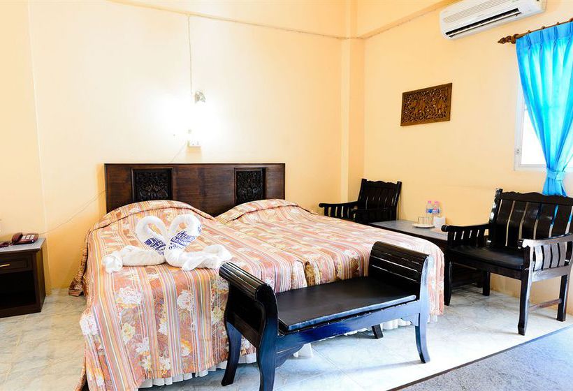 Hotel Sananwan Palace 15