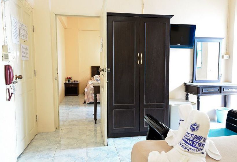 Hotel Sananwan Palace 3