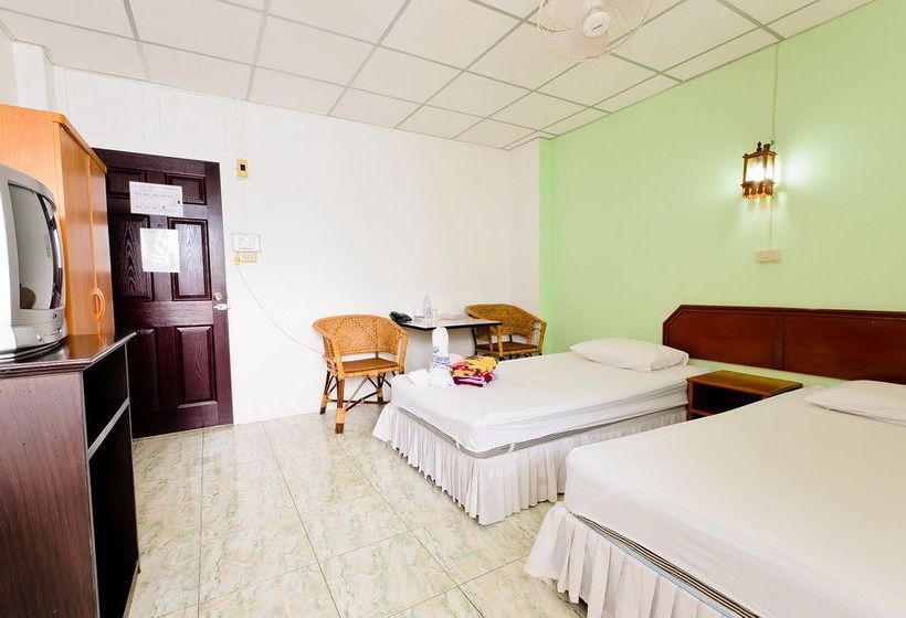 Hotel Sananwan Palace 7