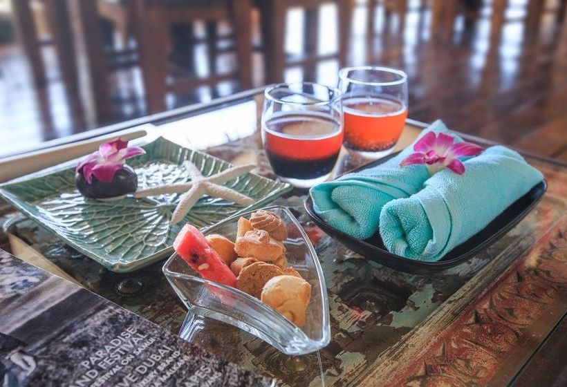 Hotel Beyond The Blue Horizon Resort 1