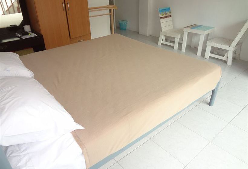 Hotel Beach House Pattaya 4