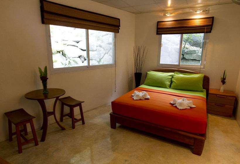 Monkey Flower Villa 16