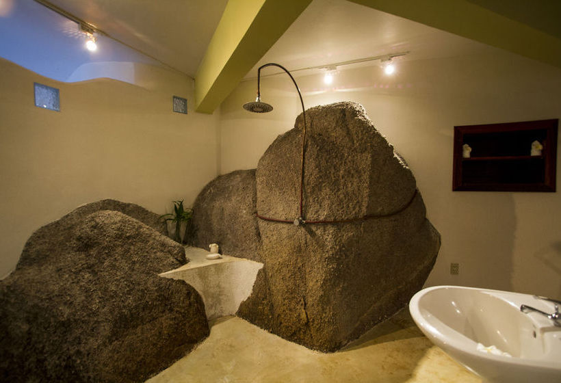 Monkey Flower Villa 7