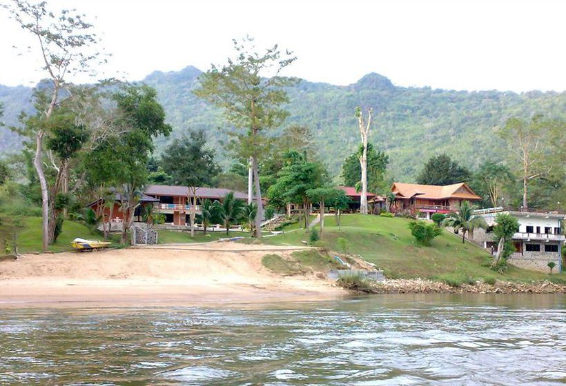 Pechmaneekan Beach Resort Kanchanaburi