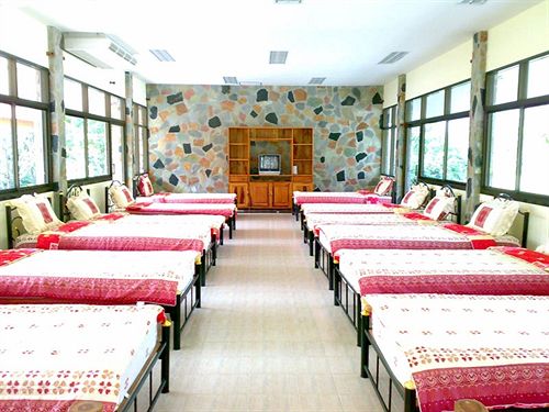 Pechmaneekan Beach Resort 16