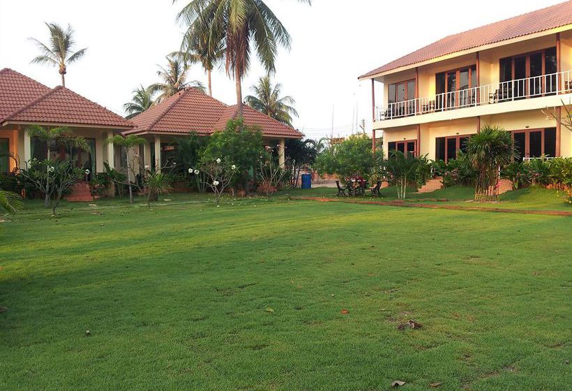 Pranmanee Beach Resort 10