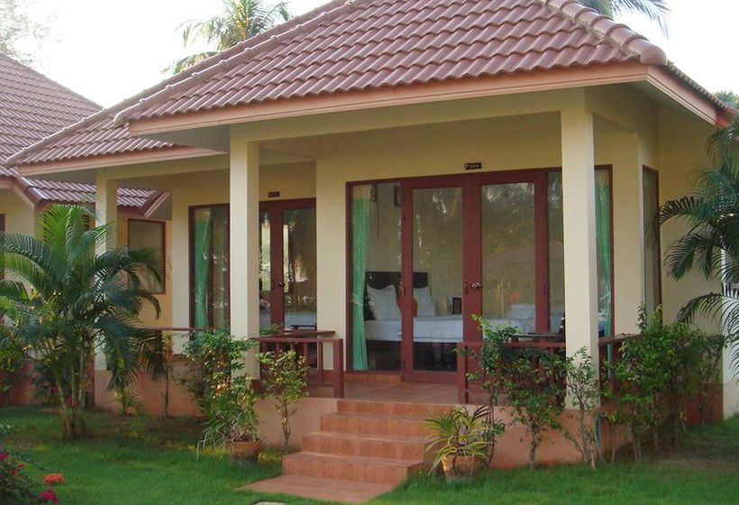 Pranmanee Beach Resort 18