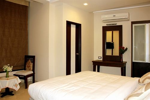 Hotel Shree Narayana 1