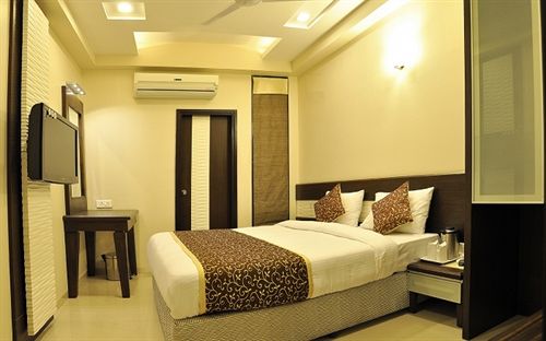Hotel Shree Narayana 2