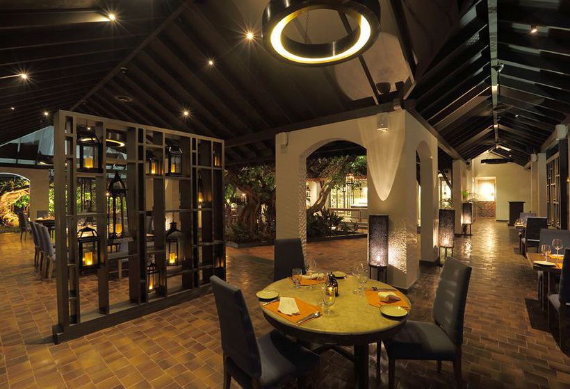 Hotel The Diwa Club 11