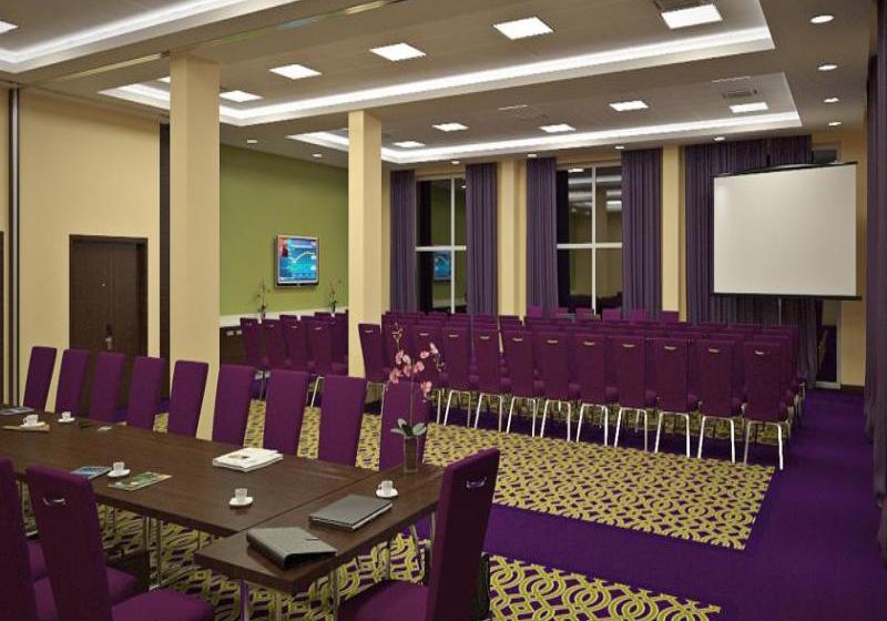 Hotel Courtyard Nizhny Novgorod City Center 1