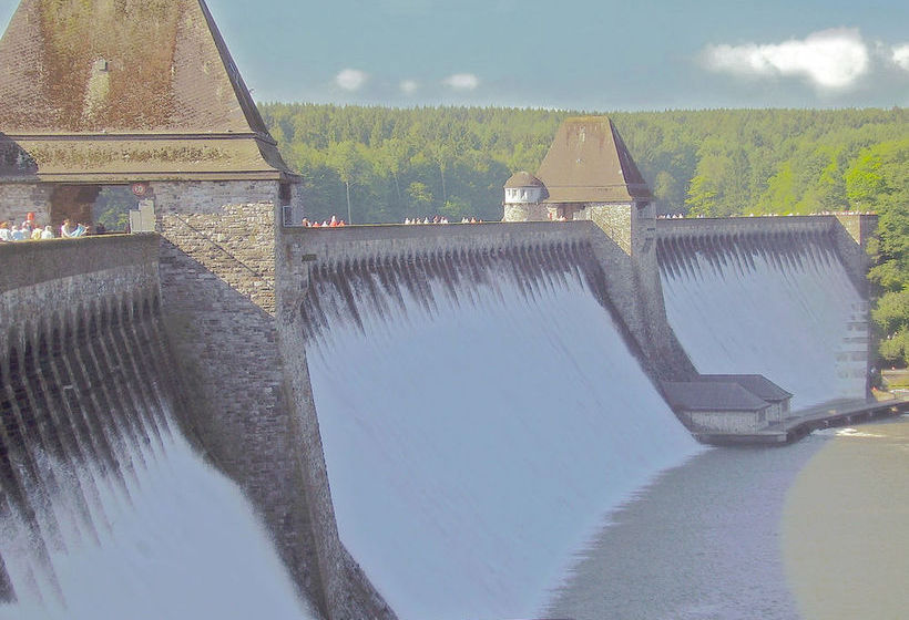 Schlosshotel Helax 5