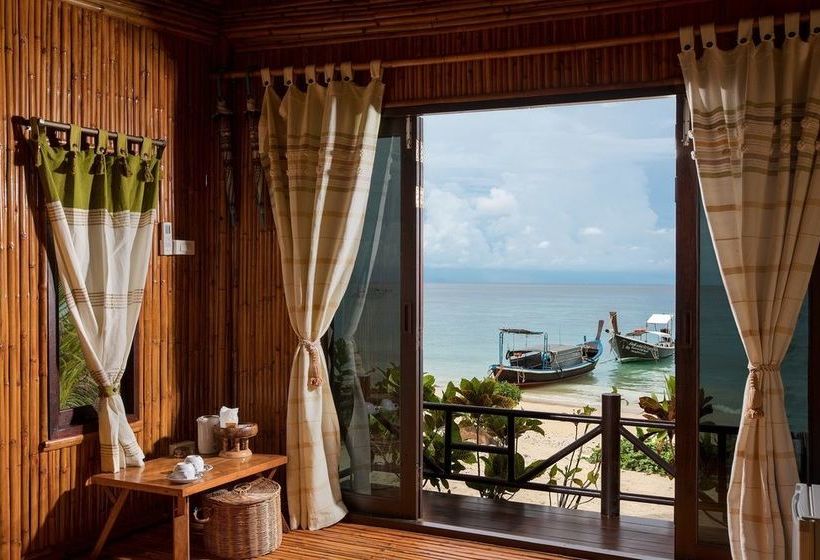 Hotel The Cove Phi Phi 14