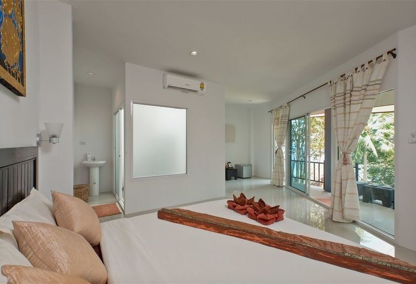 Hotel The Cove Phi Phi 15