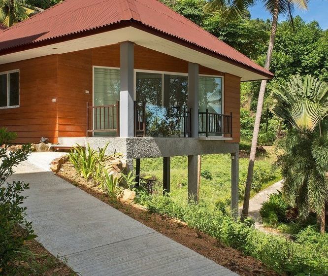 Hotel The Cove Phi Phi 16