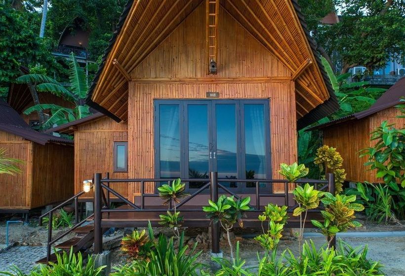 Hotel The Cove Phi Phi 17