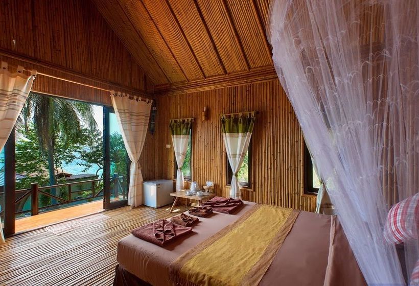 Hotel The Cove Phi Phi 20