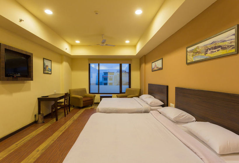 Ginger Hotel Katra 15