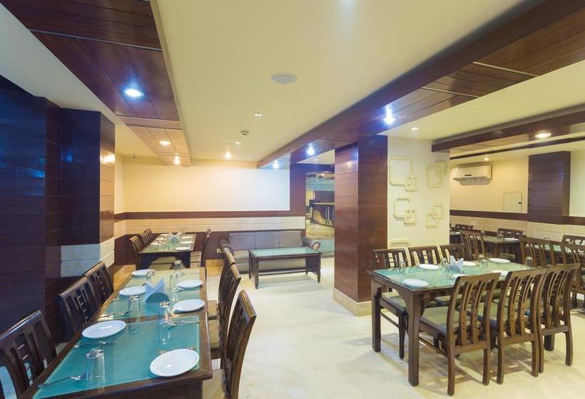 Ginger Hotel Katra 6