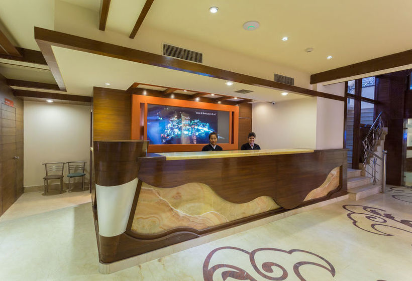 Ginger Hotel Katra 8