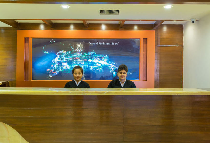 Ginger Hotel Katra 9