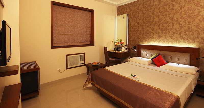 Hotel Vinyasa 7