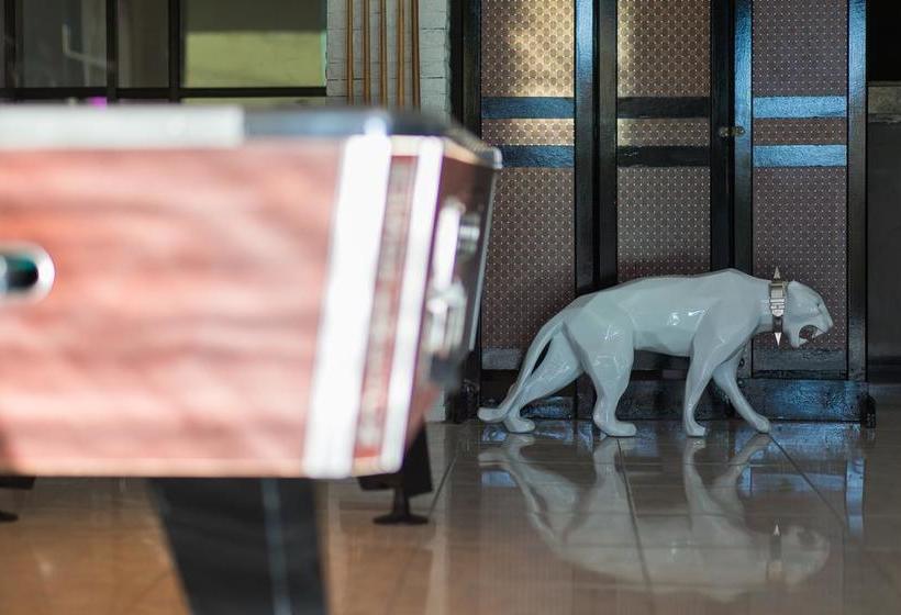 Hotel Art Mansion Patong 10