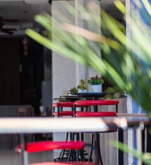 Hotel Art Mansion Patong 12