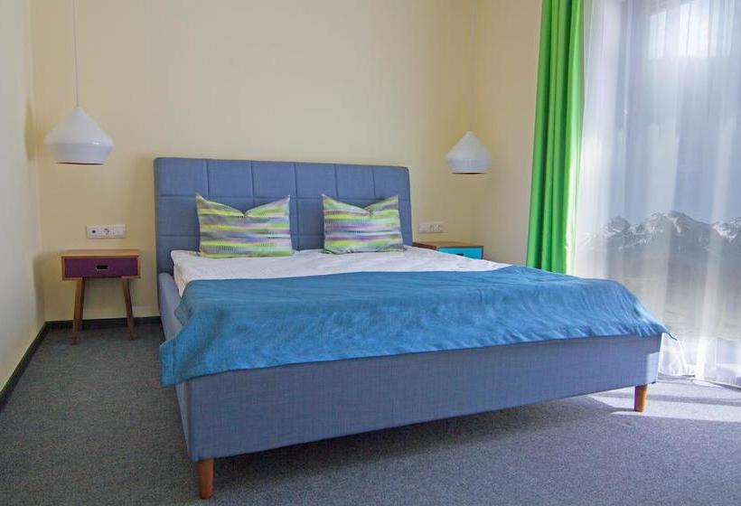 Hotel Art Up City 15