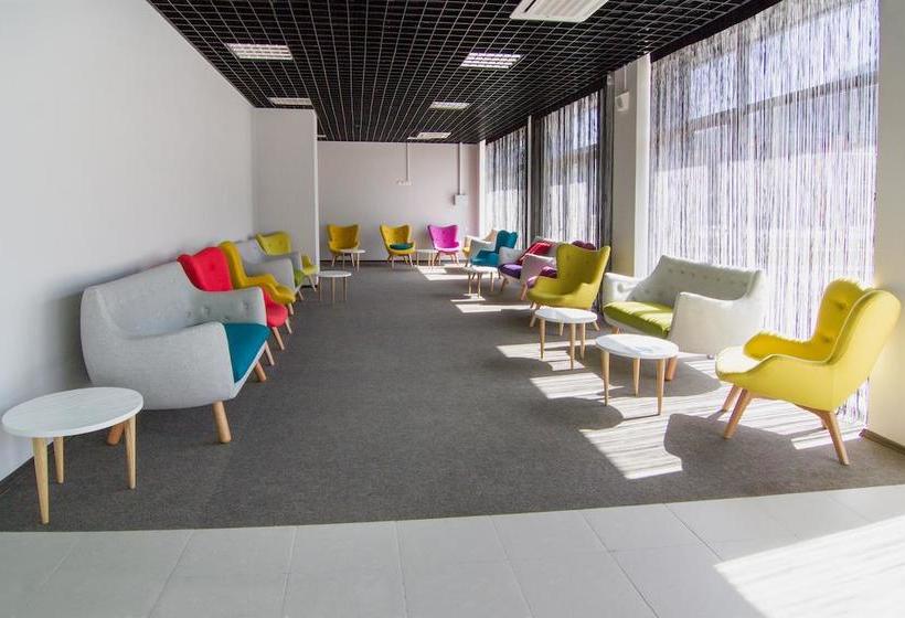 Hotel Art Up City 17