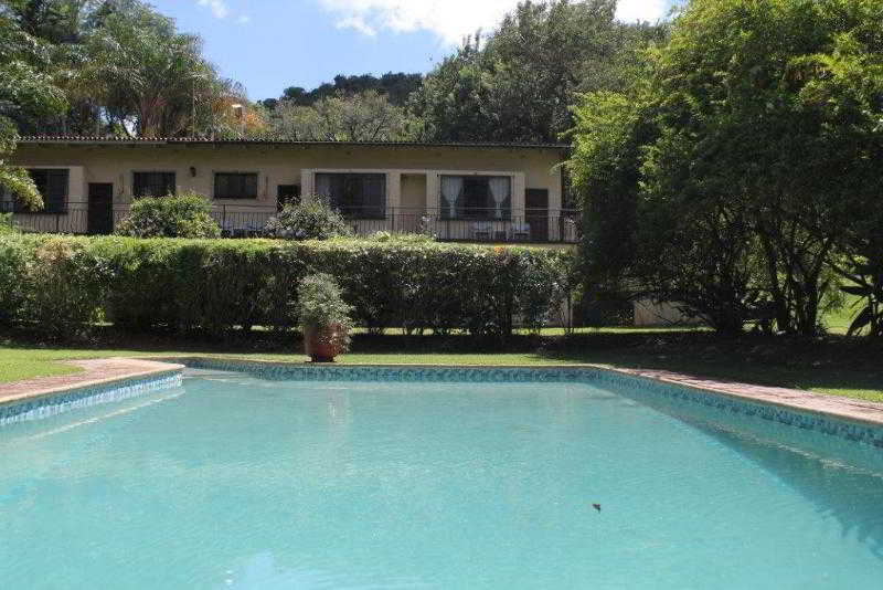 Hotel Laughing Waters Guest House 19