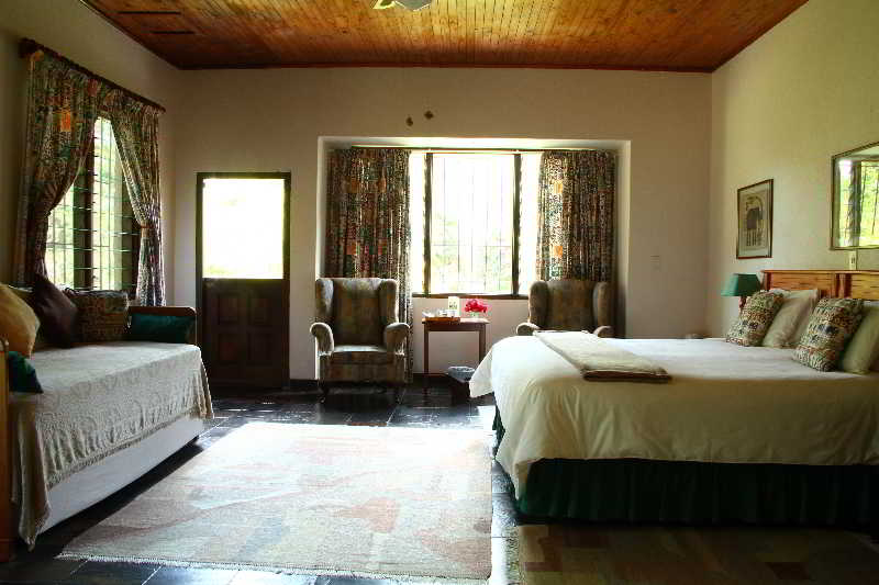 Hotel Laughing Waters Guest House 3