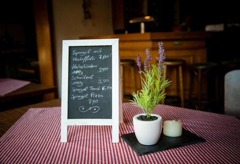 Hotel Landgasthof Zur Ulsterbrücke 5