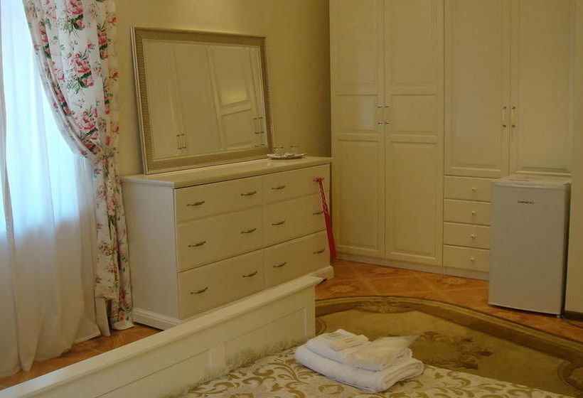 Hotel Alexandriya Vnukovo 10